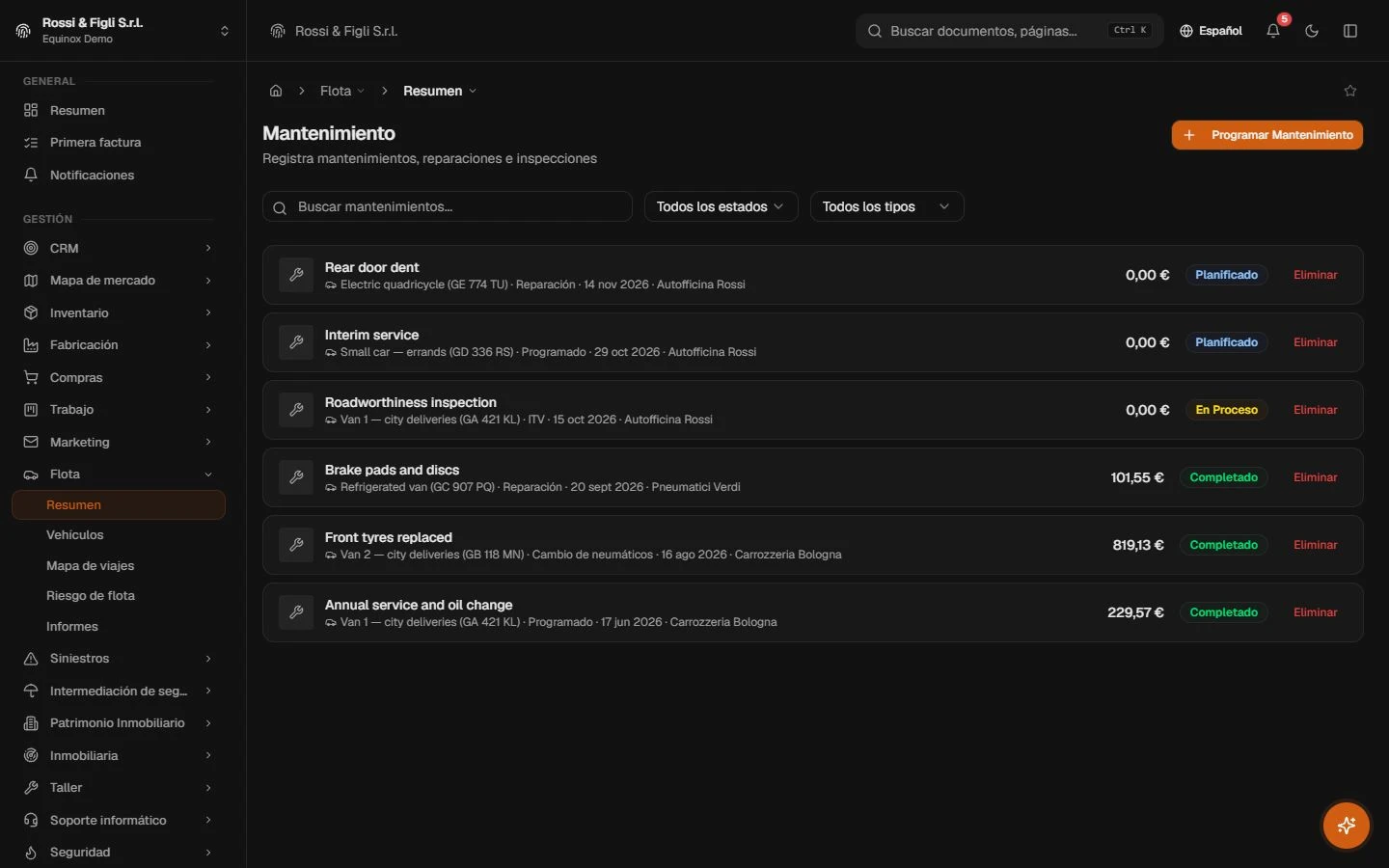La vista de mantenimiento de flota de Equinox: lo que corresponde a cada vehículo de la empresa demo.