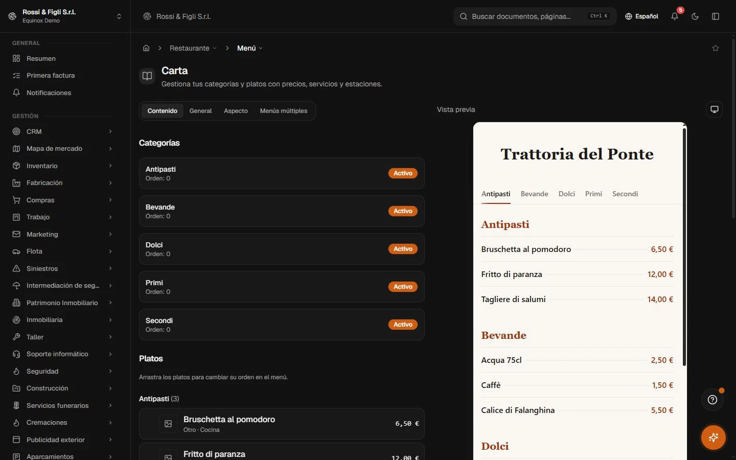 El editor de carta de Equinox: las categorías de una trattoria demo con su estado a la izquierda, la vista previa en directo de la carta pública con platos y precios a la derecha.